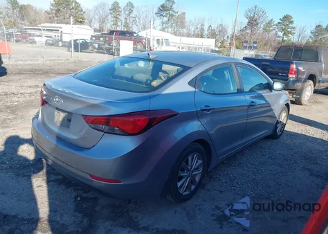 2015 Hyundai Elantra Se z USA, uszkodzony, nr VIN 5NPDH4AE5FH558403